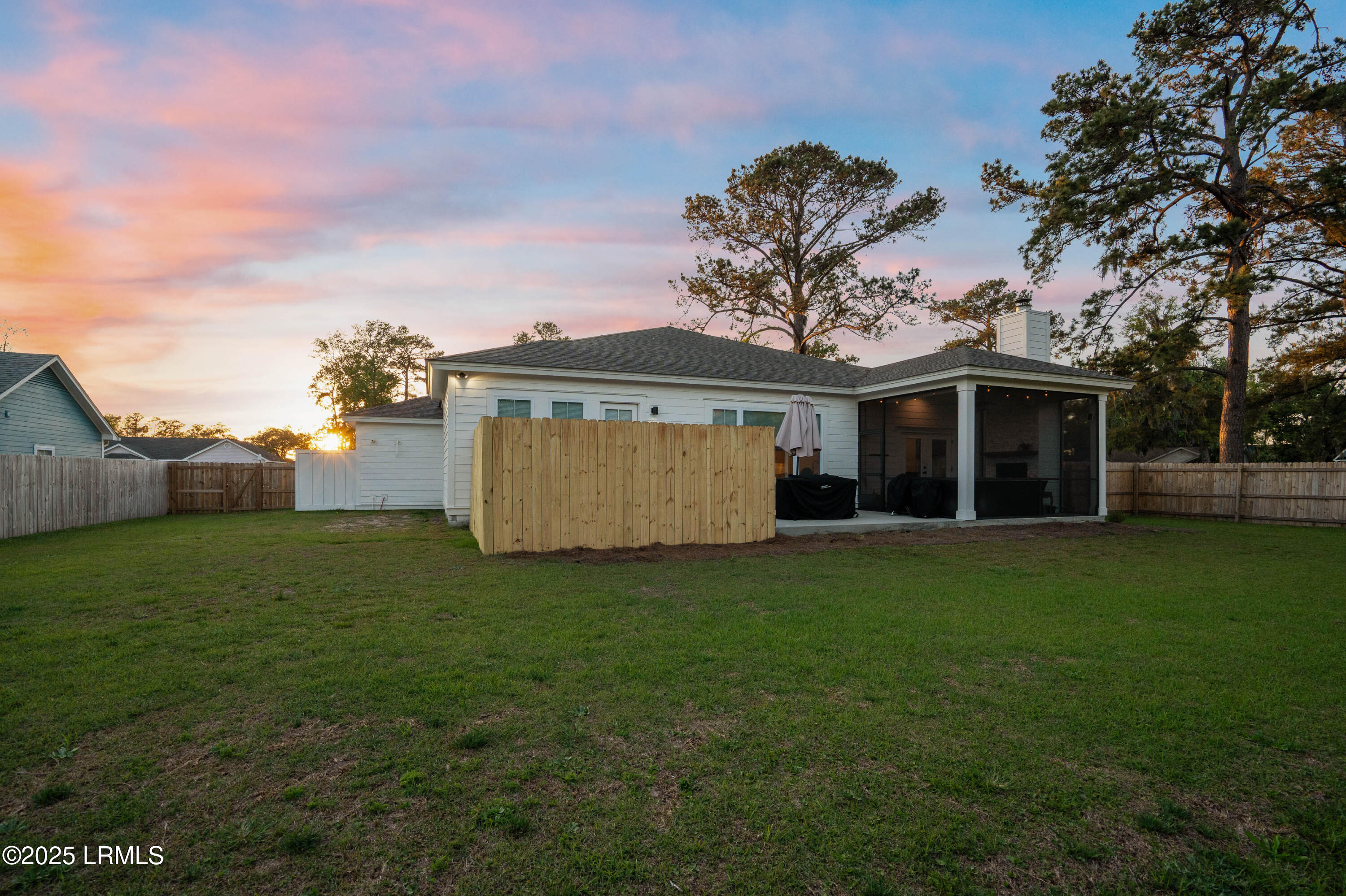 1014 Ferrets End