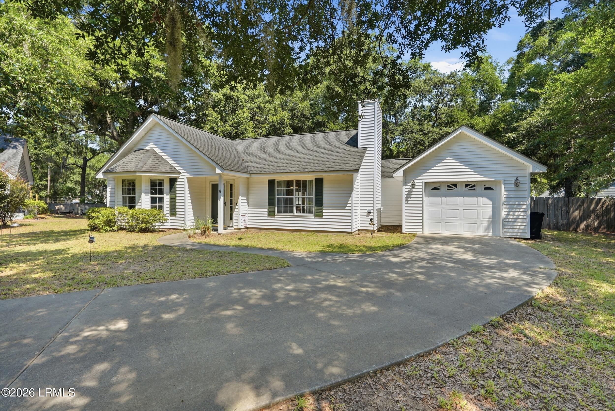 4 Beau Circle