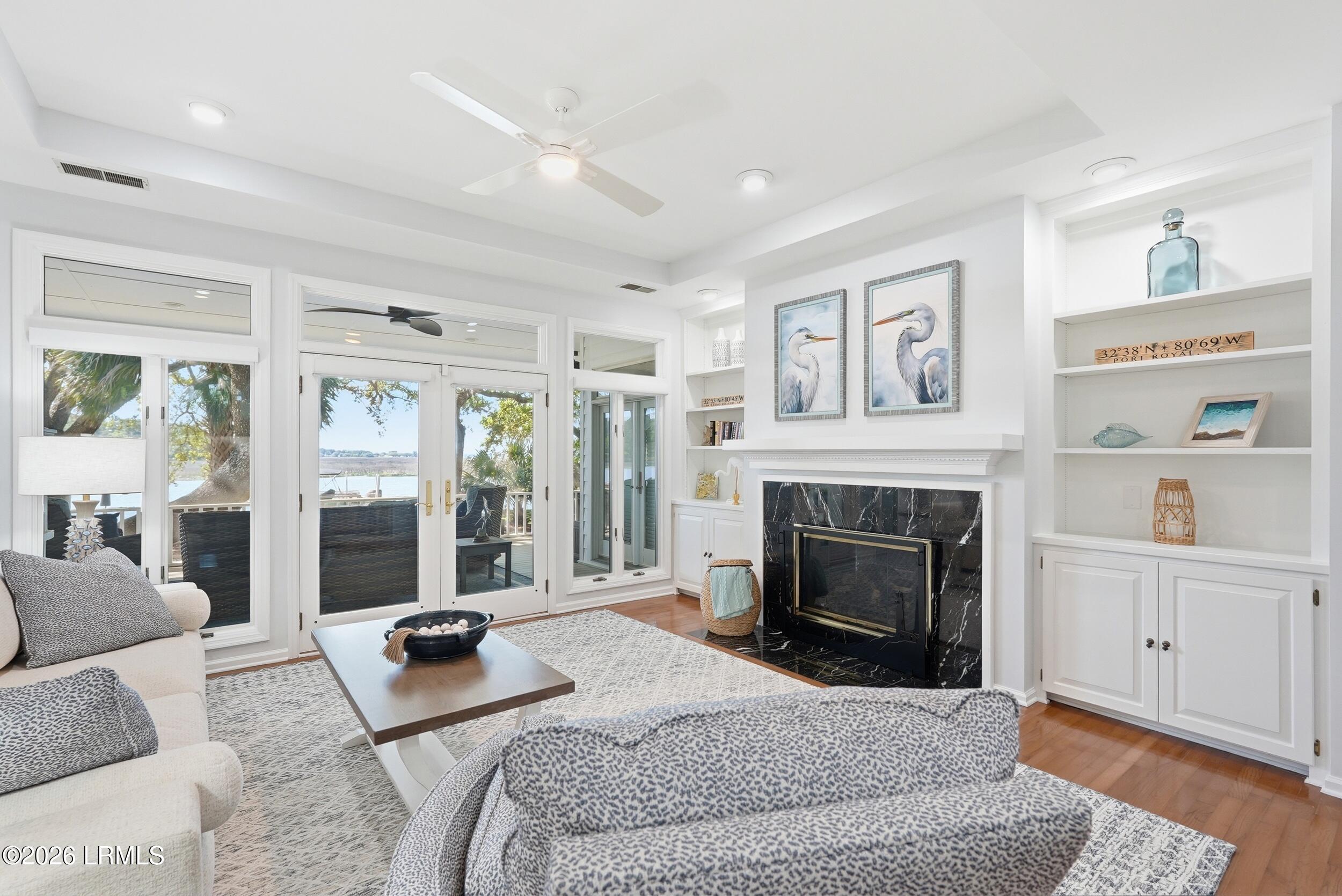 4 Broomfield Lane