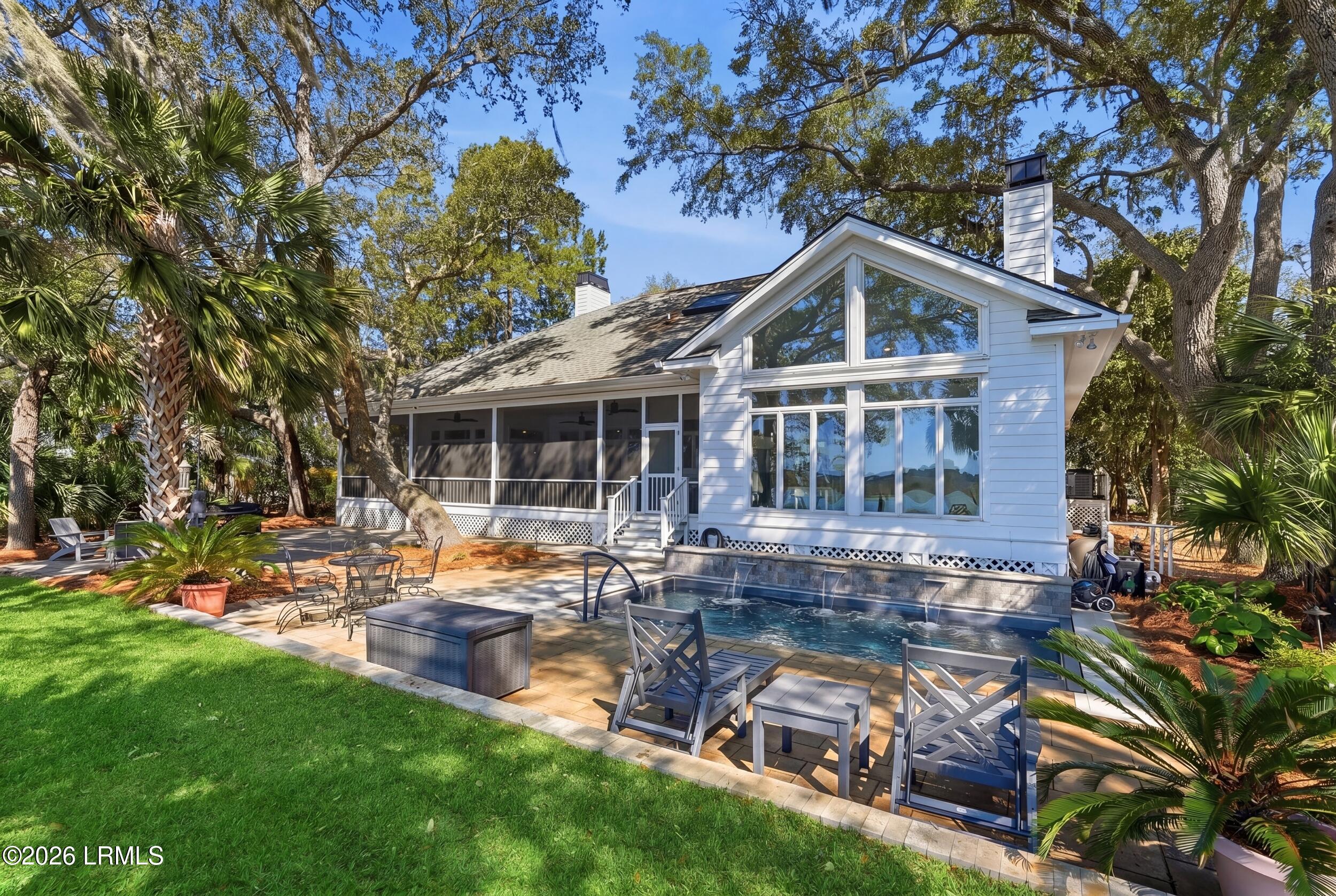 4 Broomfield Lane