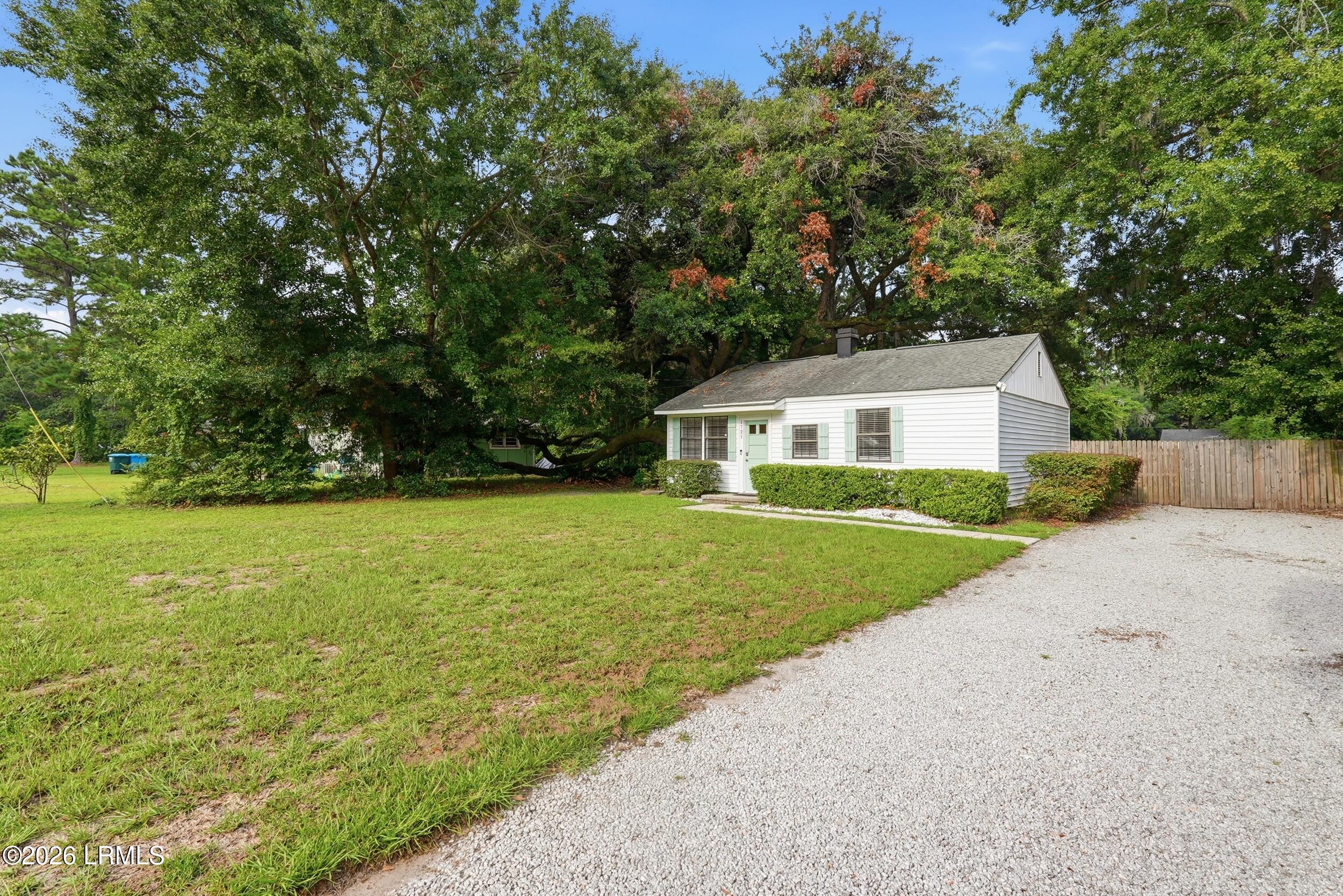 1721 Battery Park Drive
