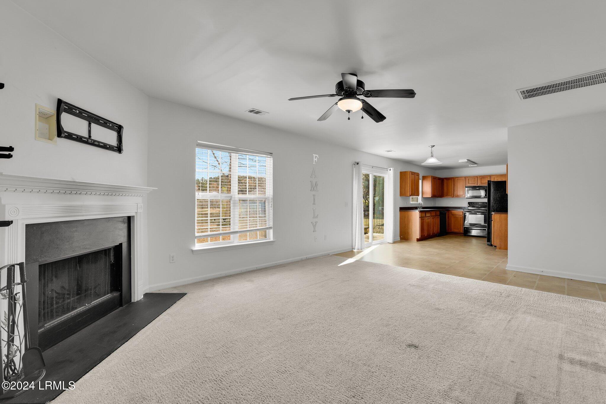 25 Pennyroyal Way