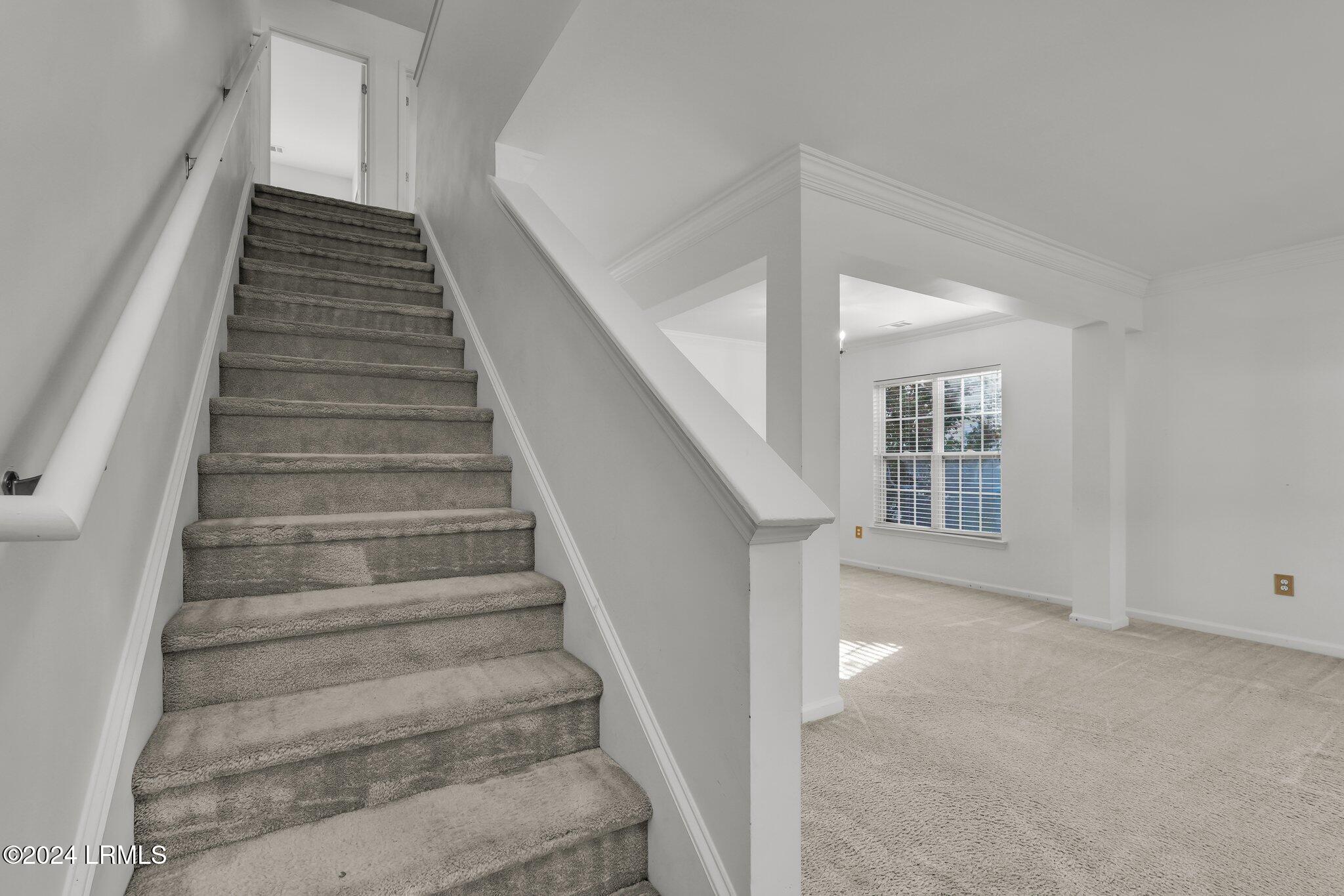 25 Pennyroyal Way