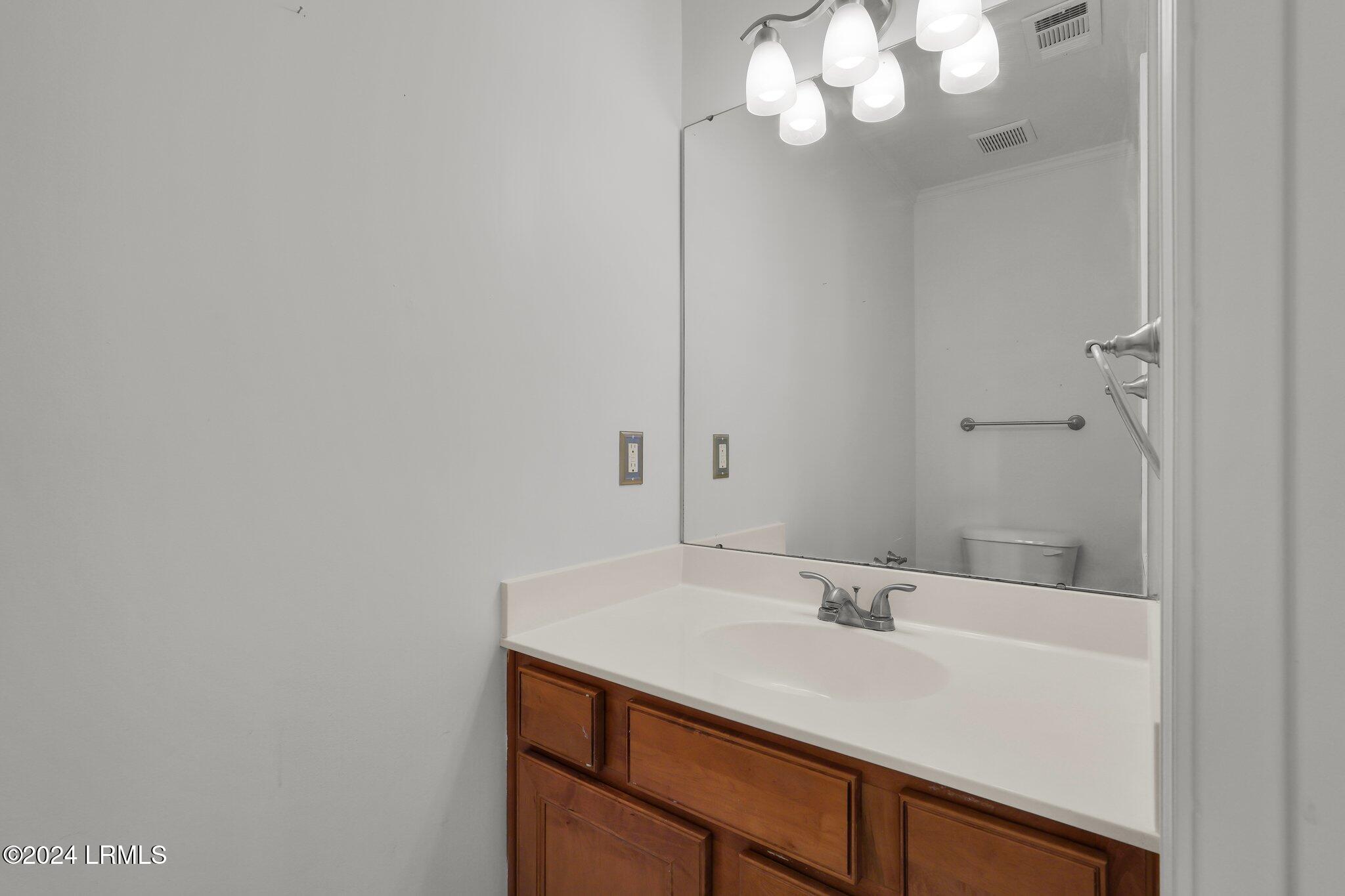 25 Pennyroyal Way