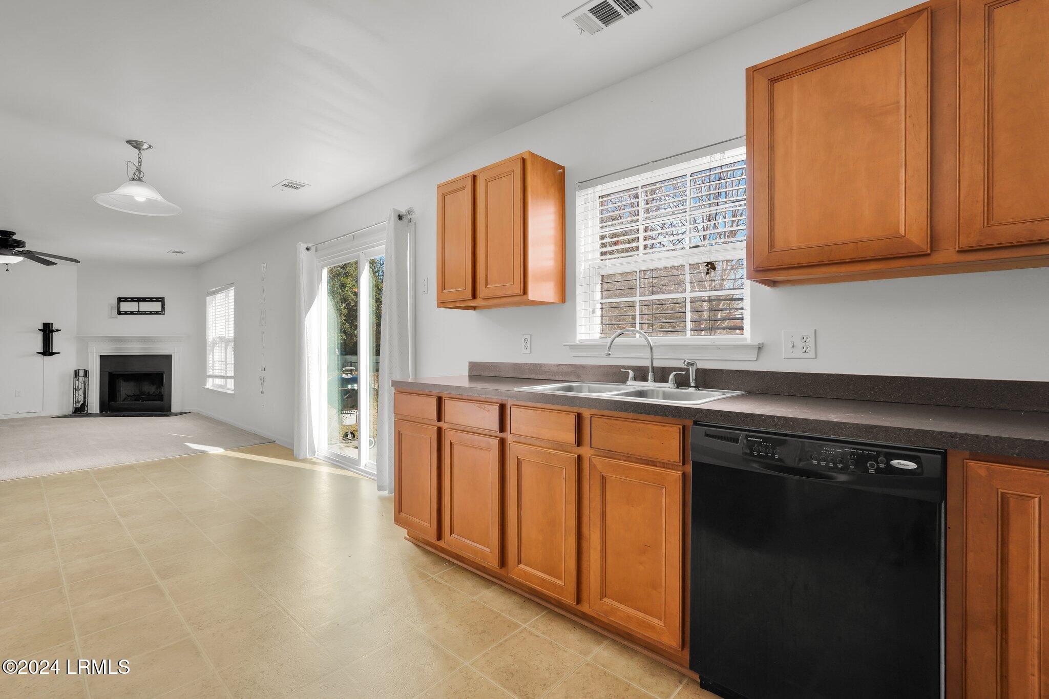 25 Pennyroyal Way