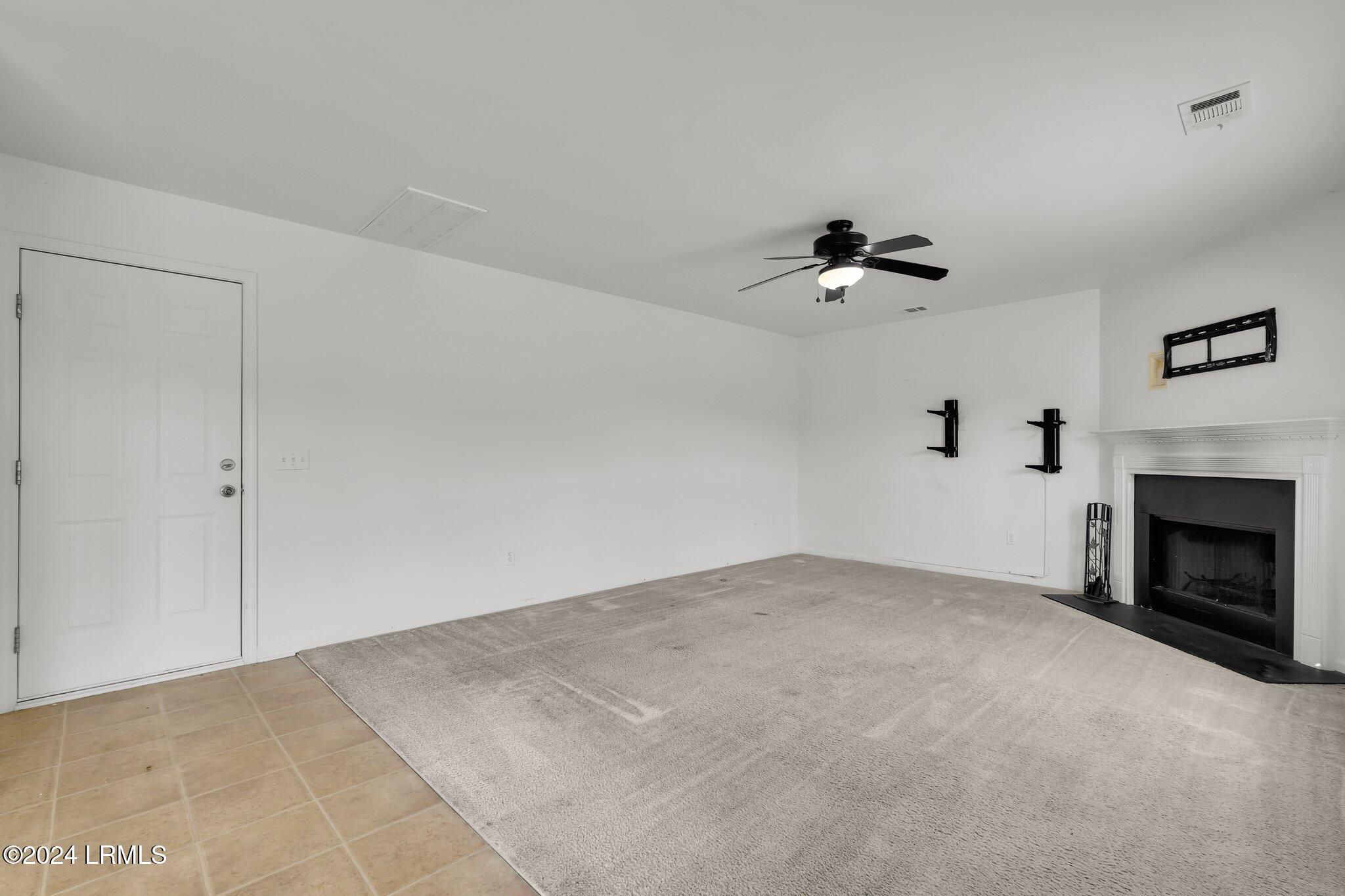 25 Pennyroyal Way