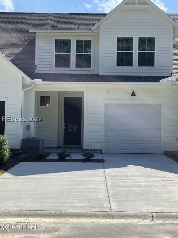 314 Bleeker Street S 23
