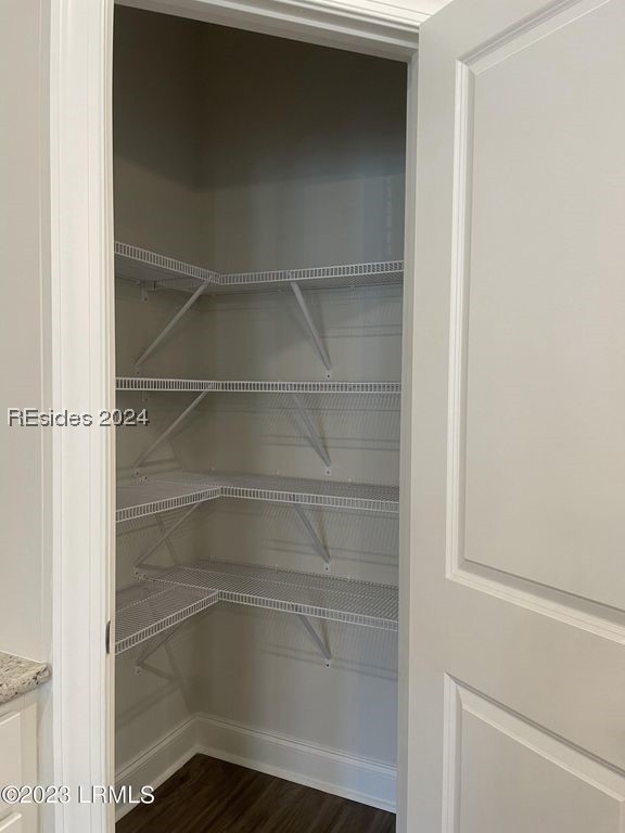 314 Bleeker Street S 23