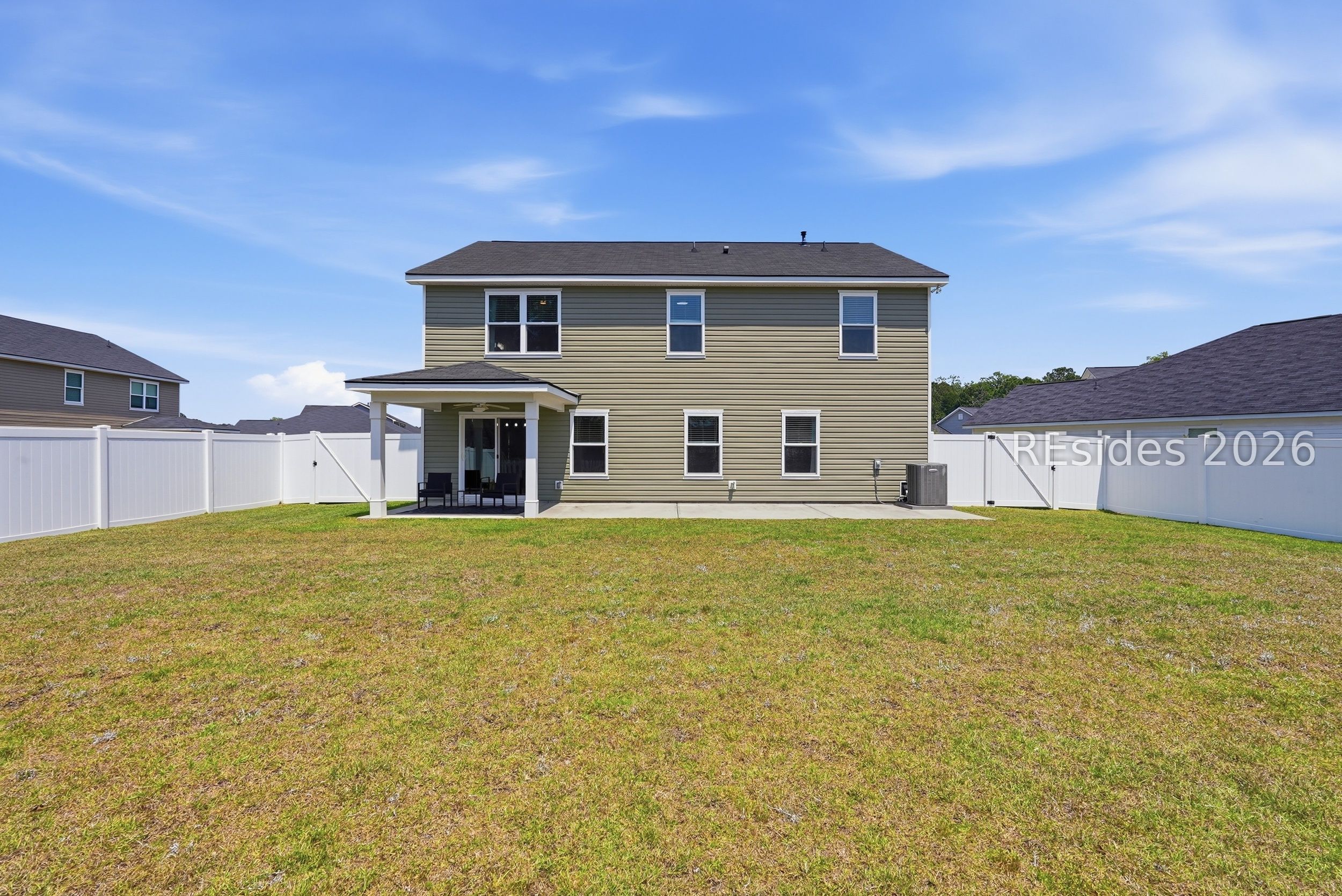 2 Westlake Drive