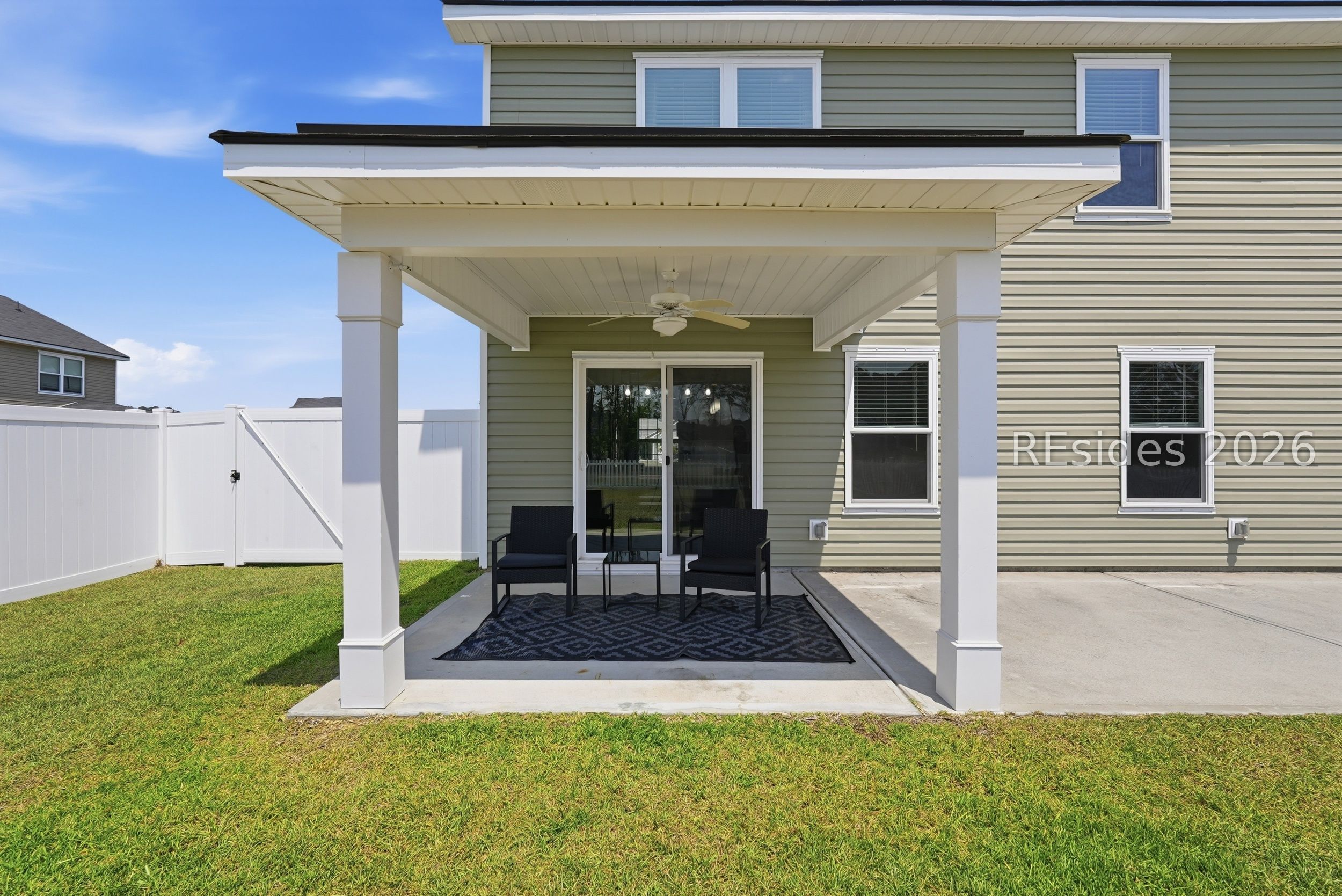 2 Westlake Drive