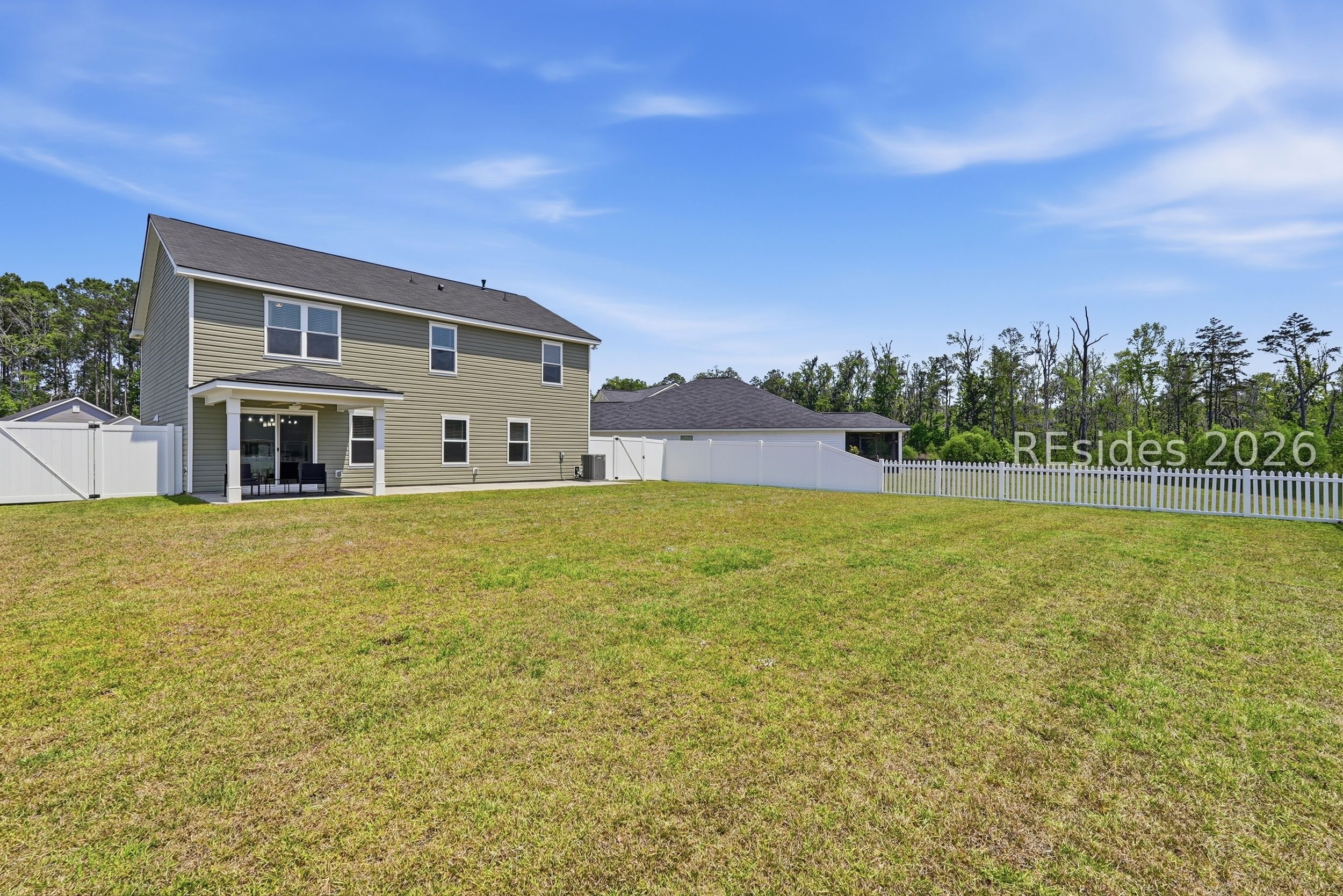 2 Westlake Drive