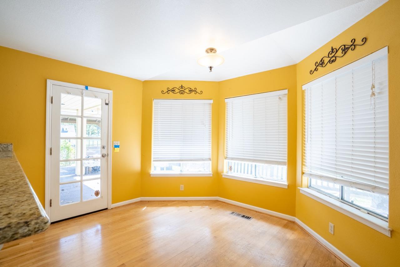 255 Windsong WAY
