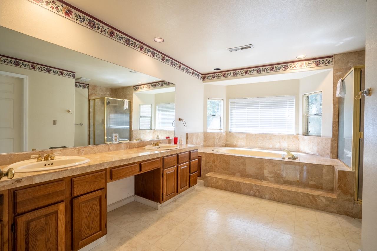 255 Windsong WAY