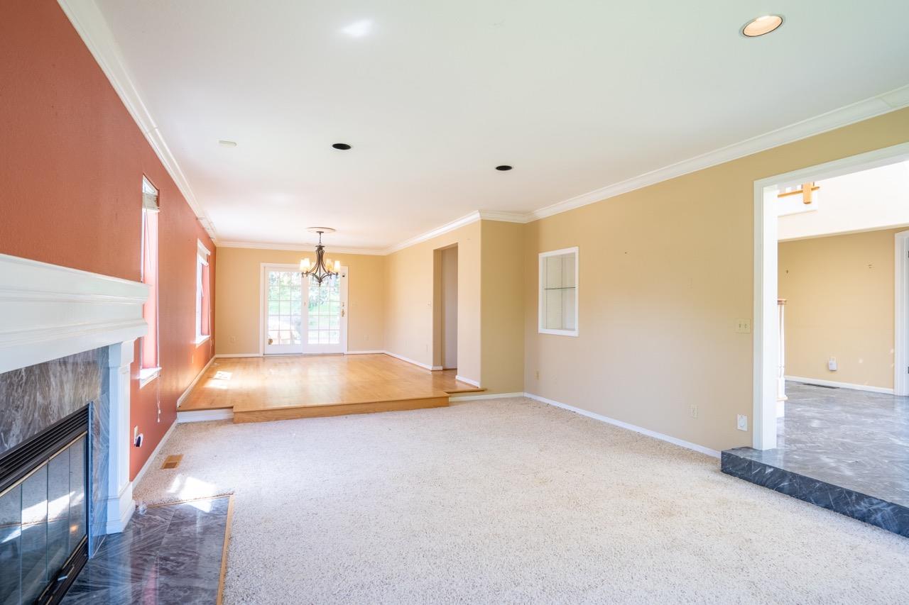 255 Windsong WAY