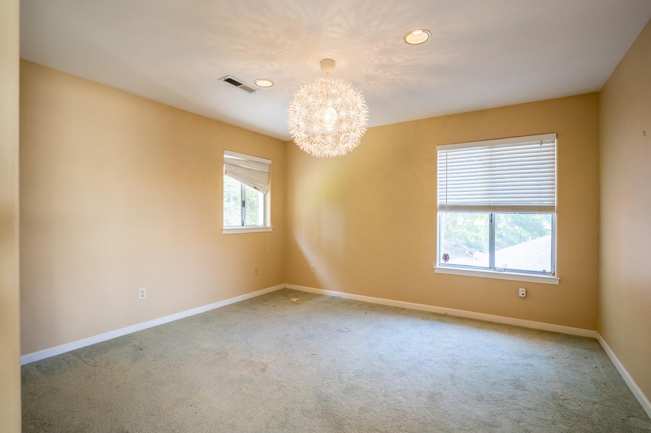 255 Windsong WAY