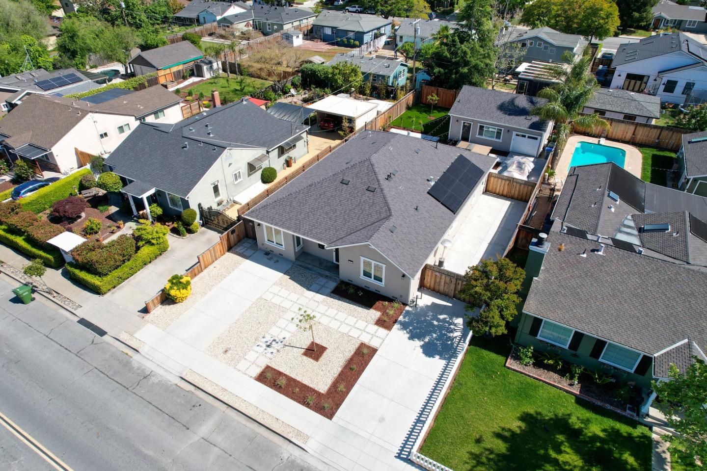 15194 Woodard RD