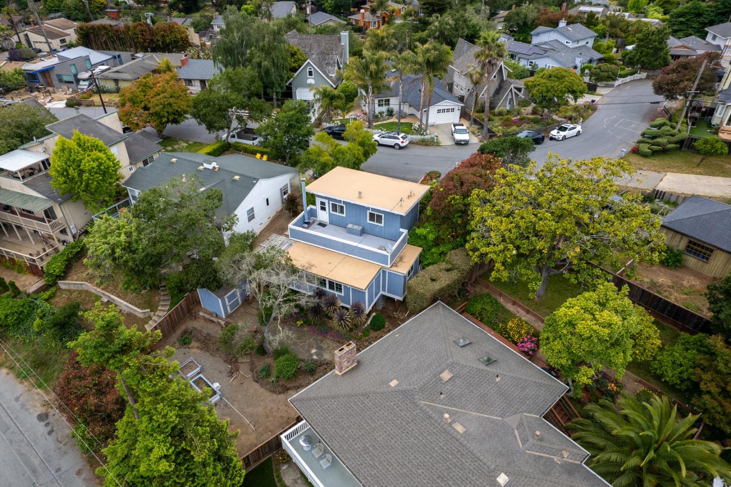 38 Loma AVE