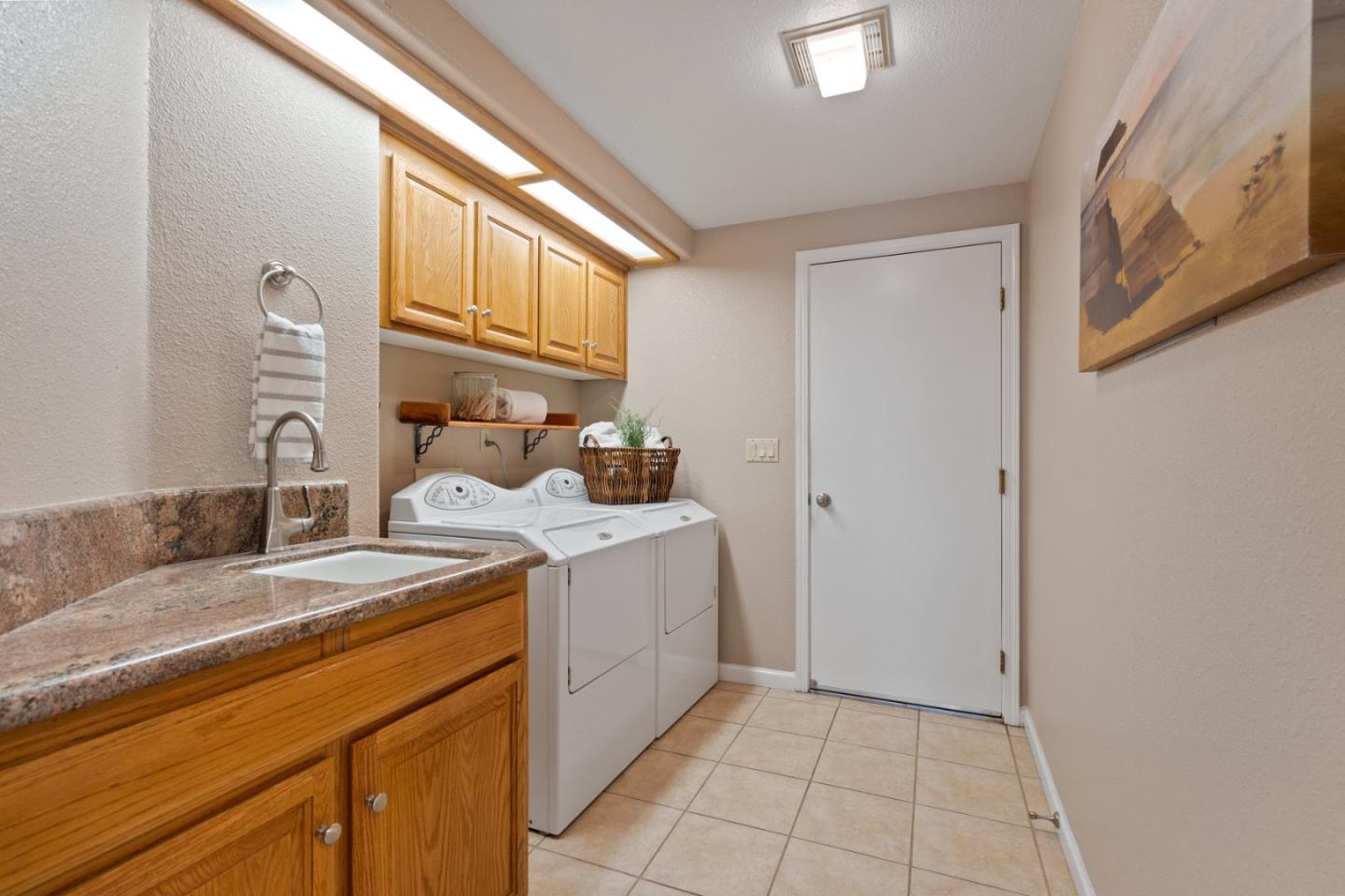17420 Cristina CT