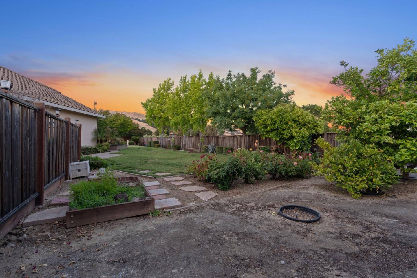 17420 Cristina CT