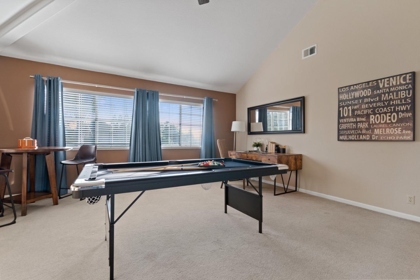 17420 Cristina CT