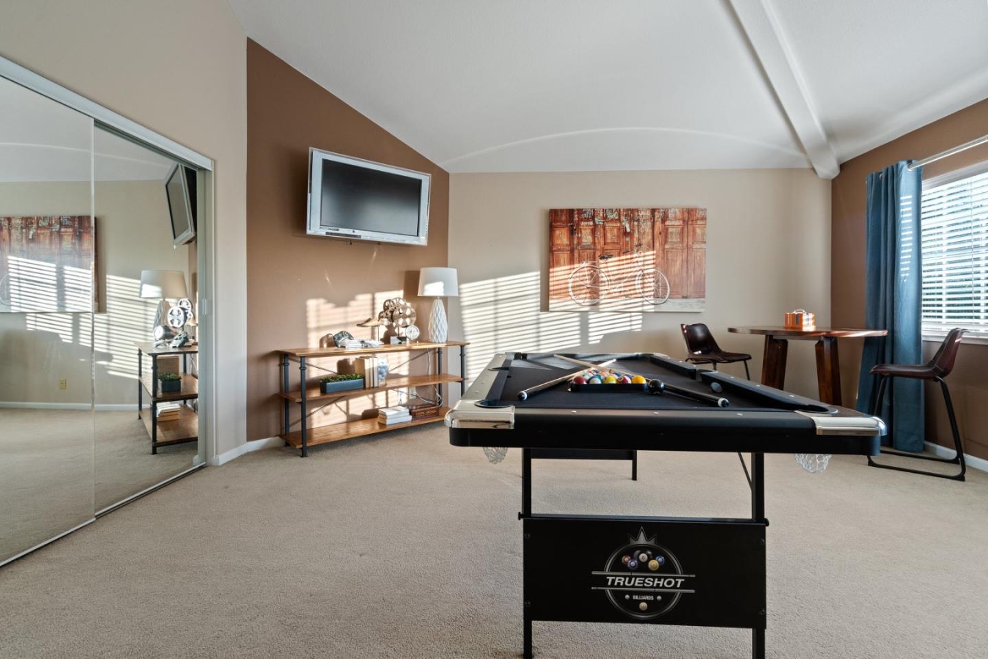 17420 Cristina CT