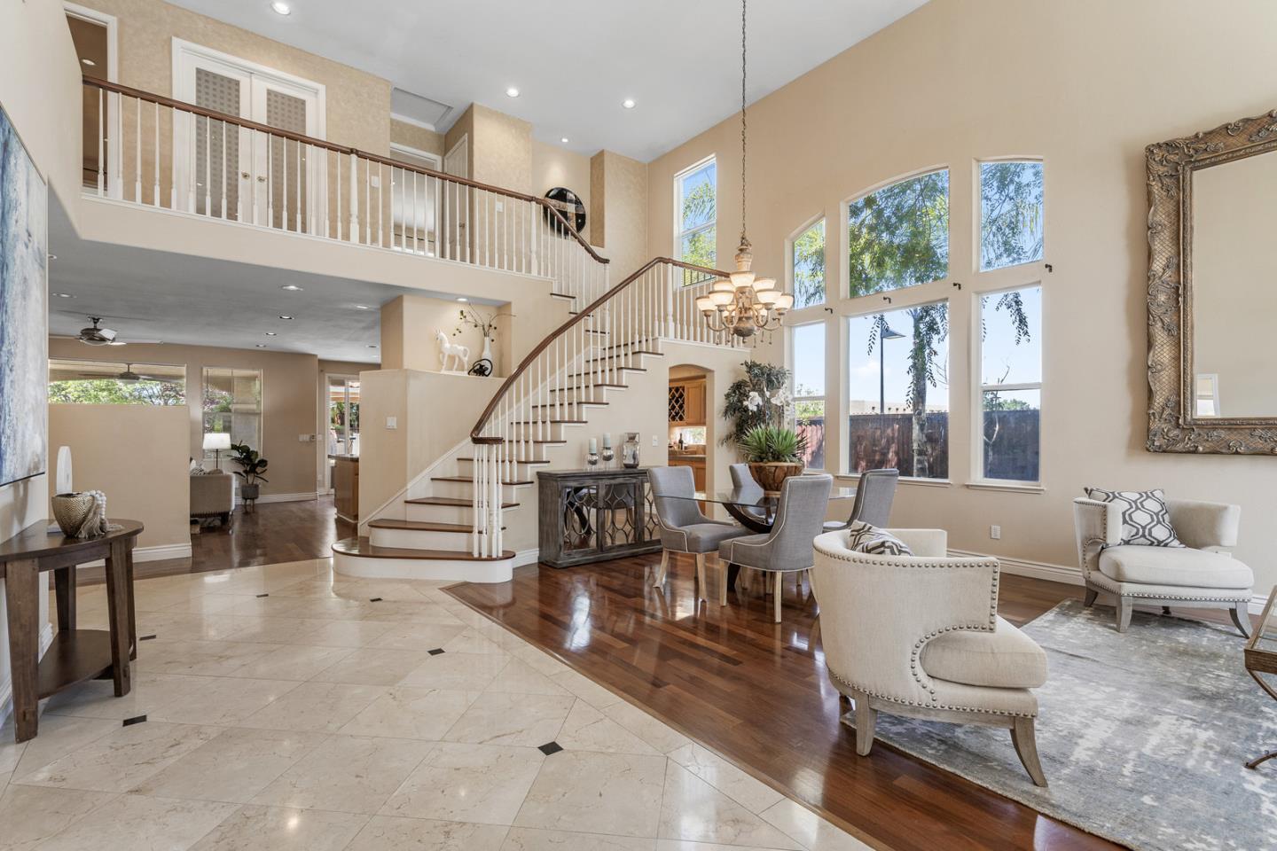 4131 Mackin Woods LN