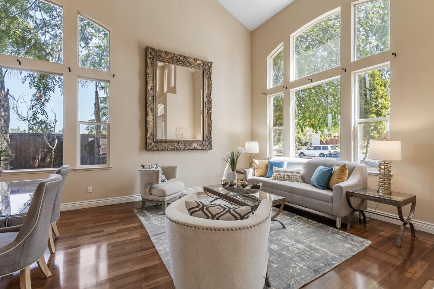 4131 Mackin Woods LN