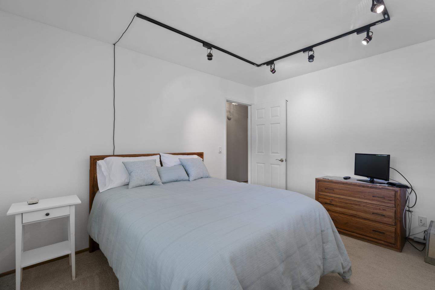 1223 Serene Valley CT