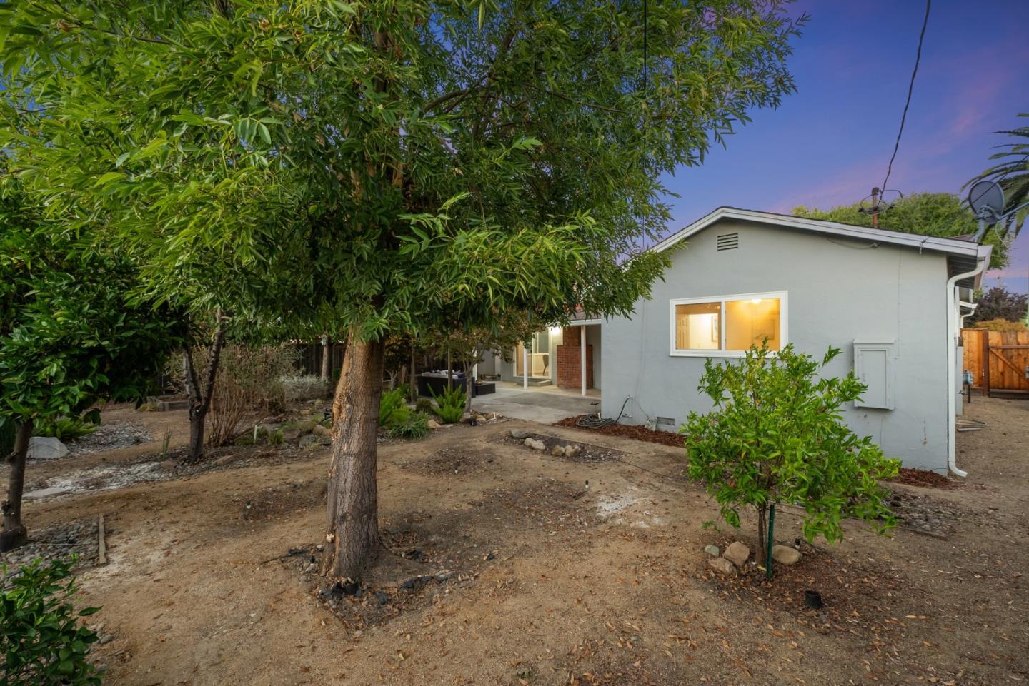 793 Onyx CT