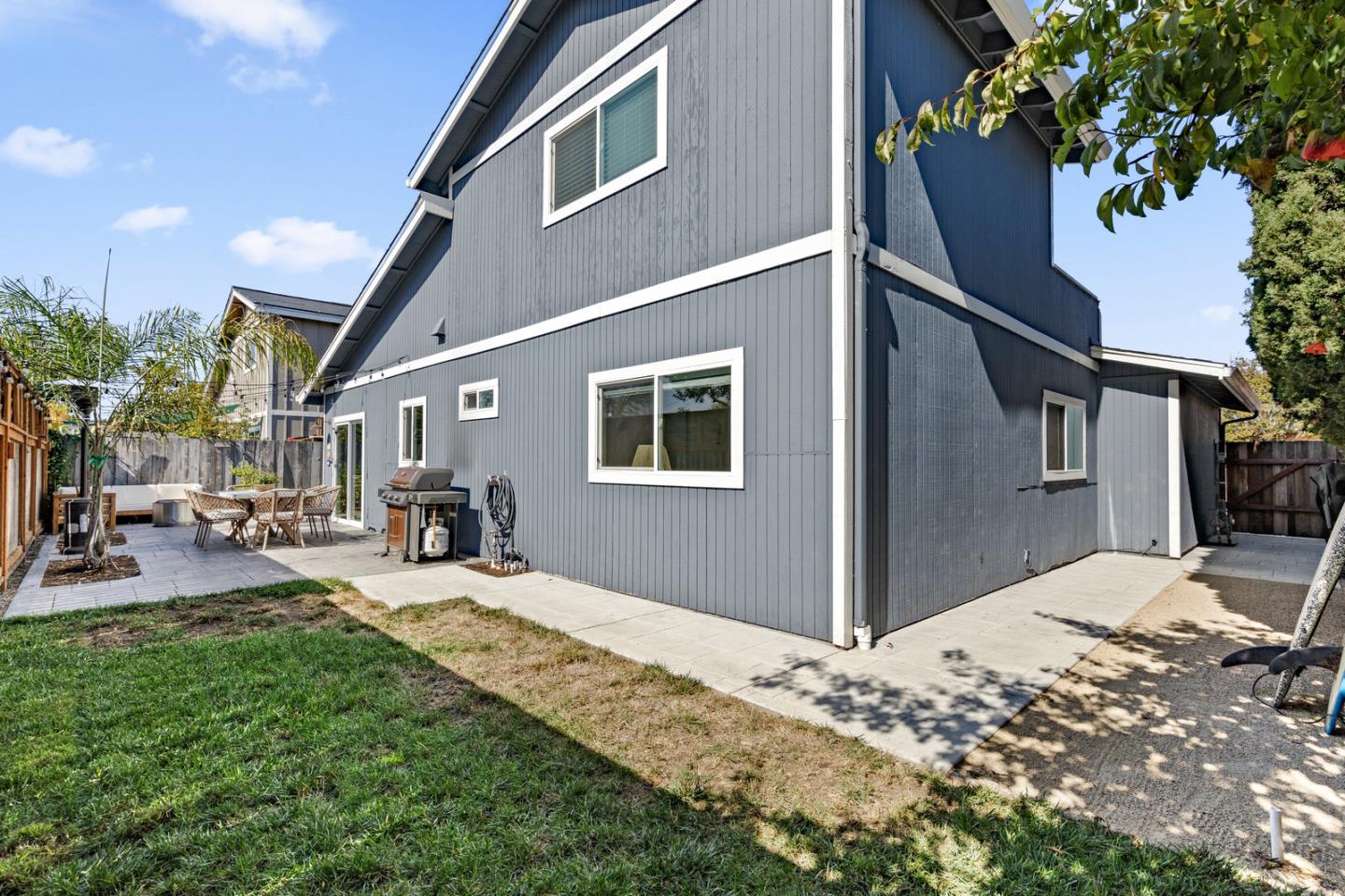 1477 Bulb AVE