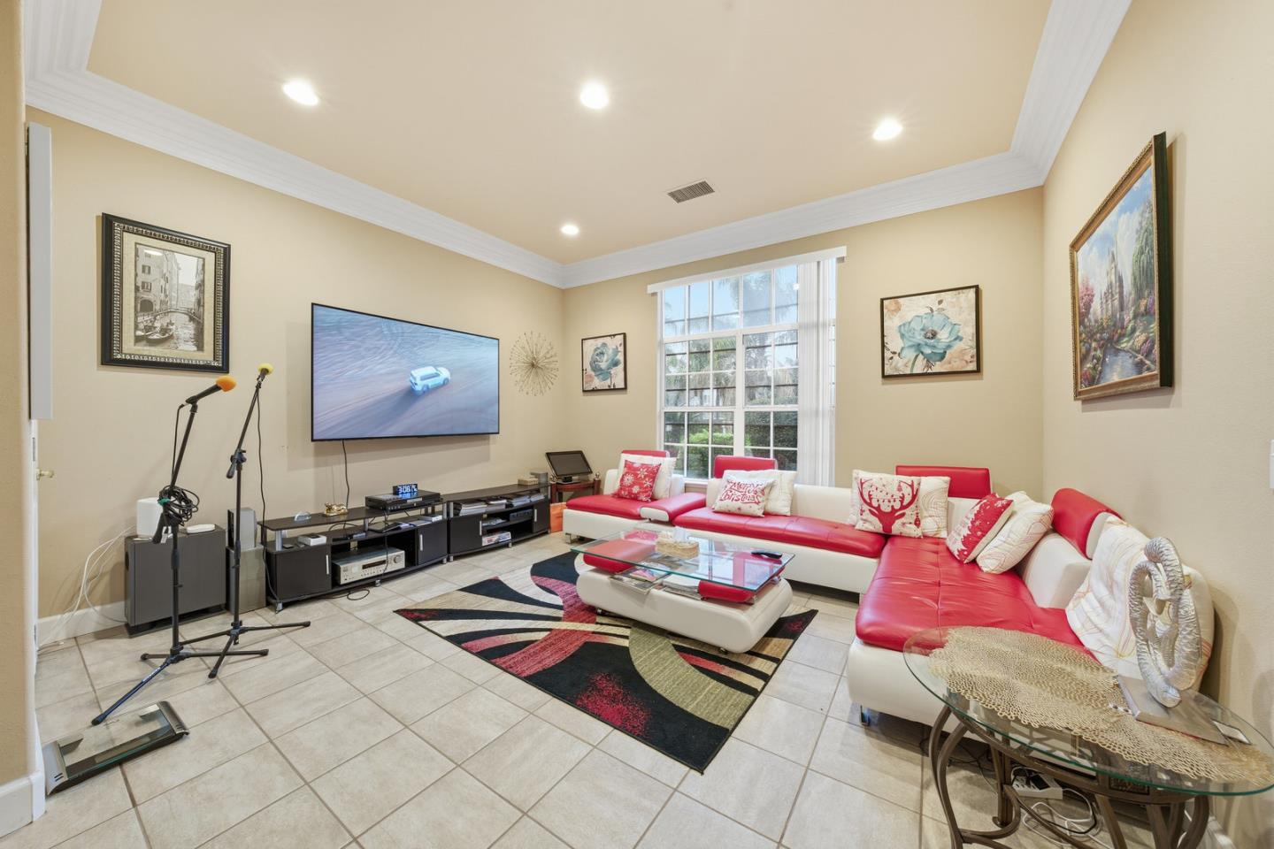 2000 Wellington Drive