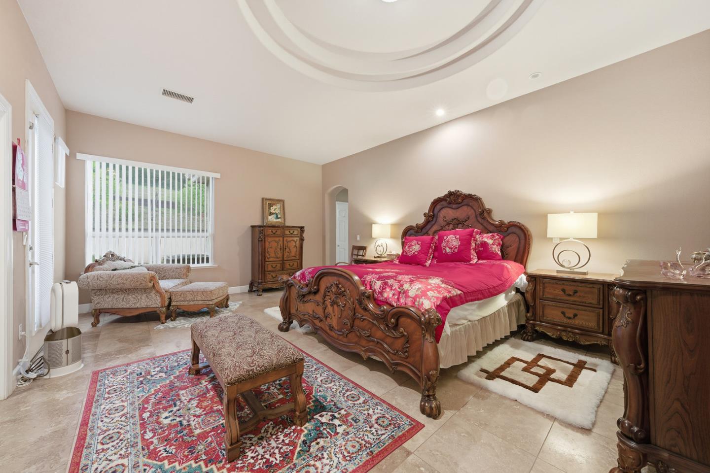 2000 Wellington Drive