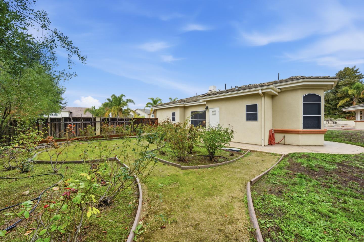 2000 Wellington Drive