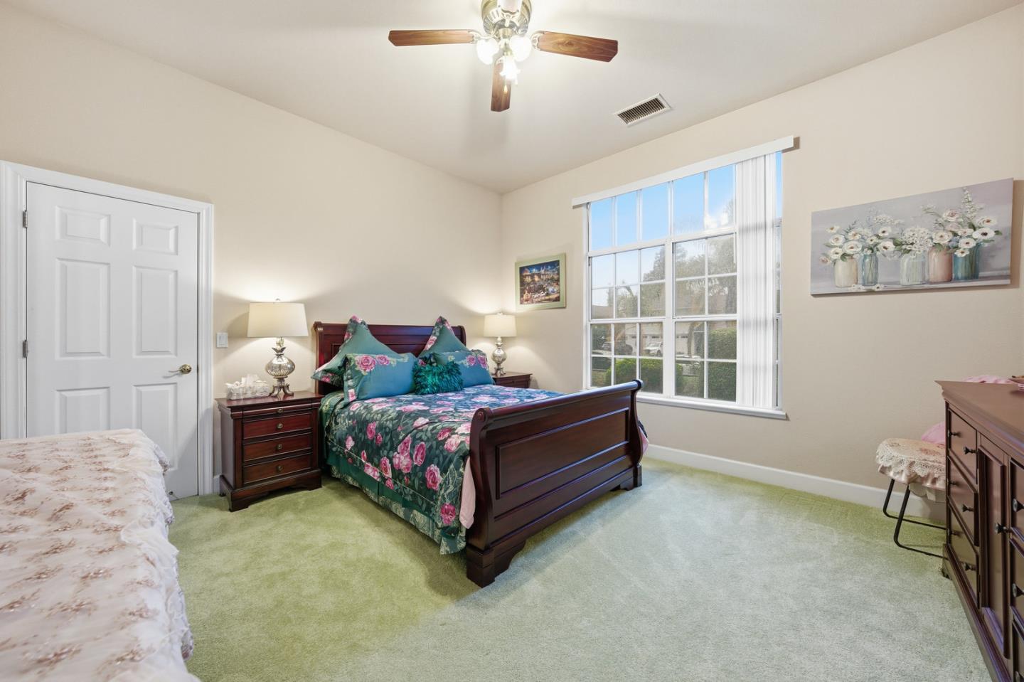 2000 Wellington Drive