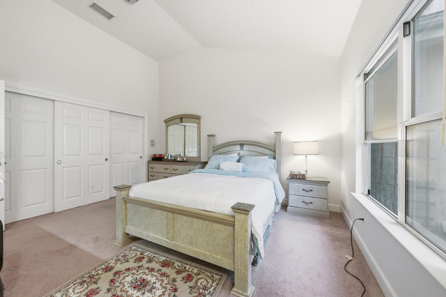 2000 Wellington Drive