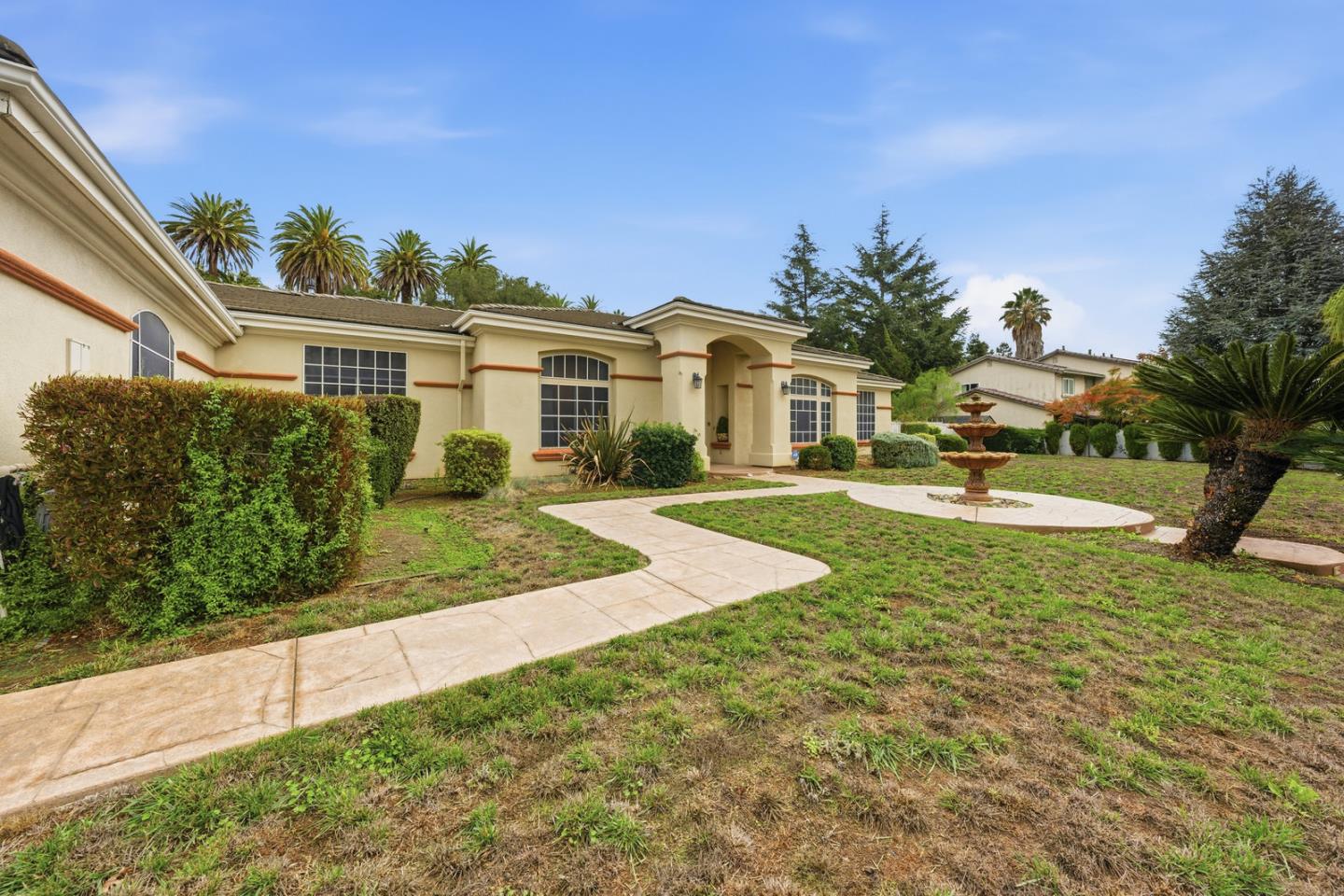 2000 Wellington Drive