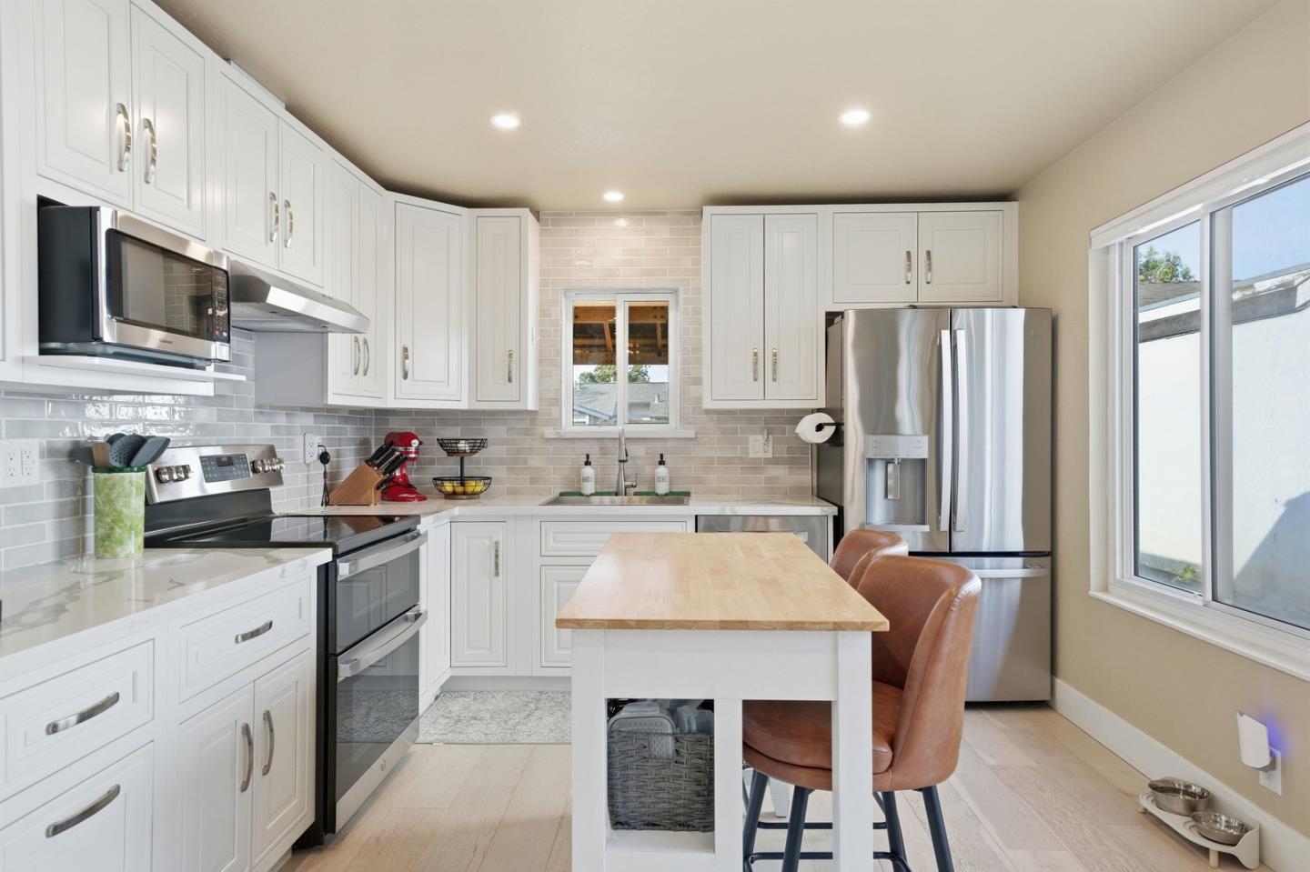 5368 Beech Grove Court