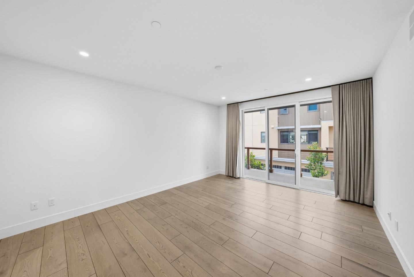 15016 Briggs Court