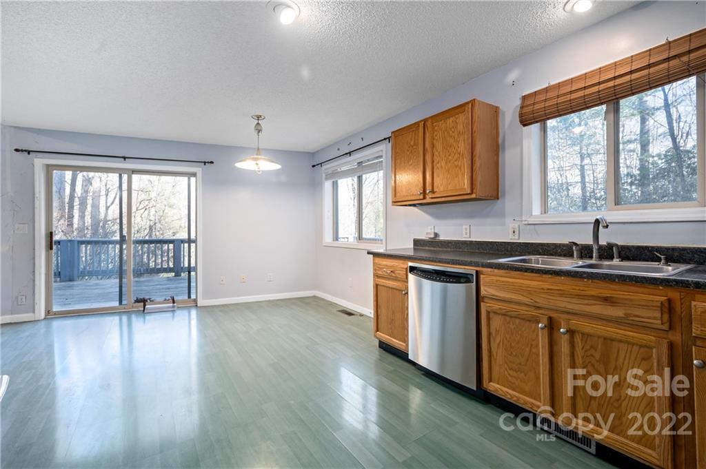 95 Indian Bend Drive