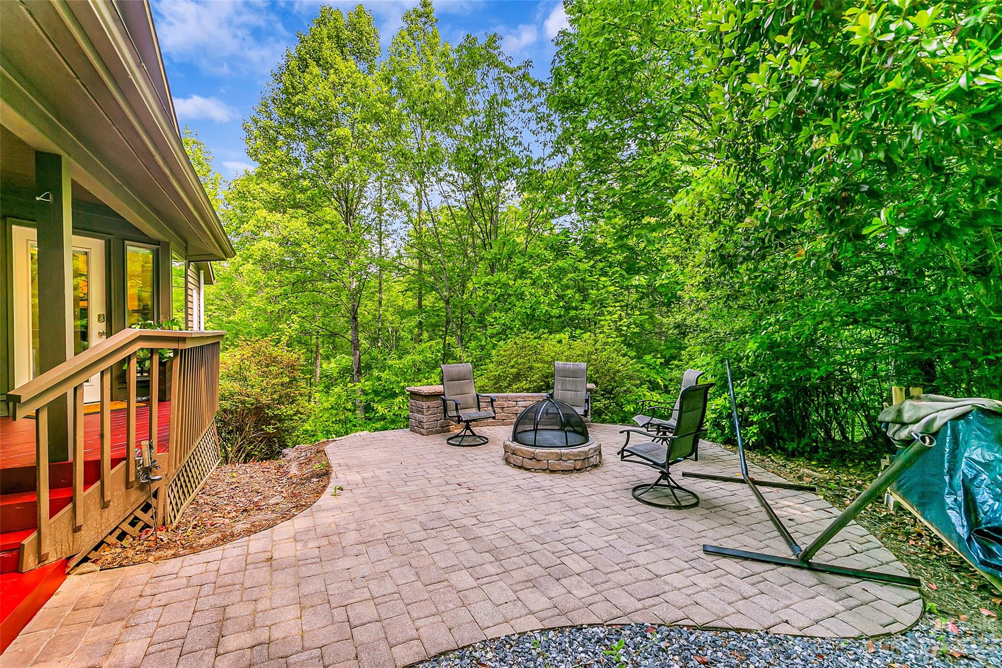 230 Rocky Ridge Road NW