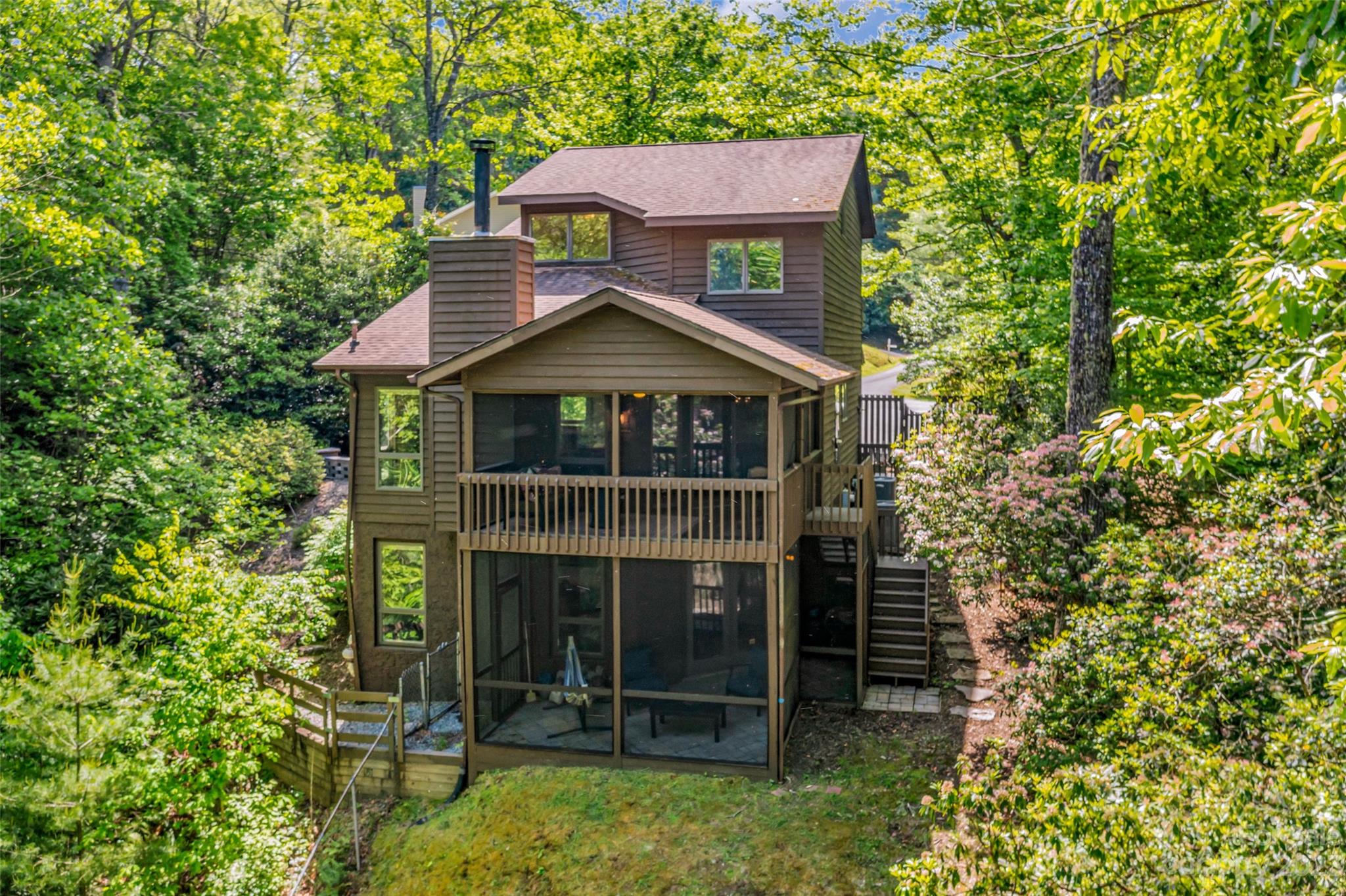 230 Rocky Ridge Road NW