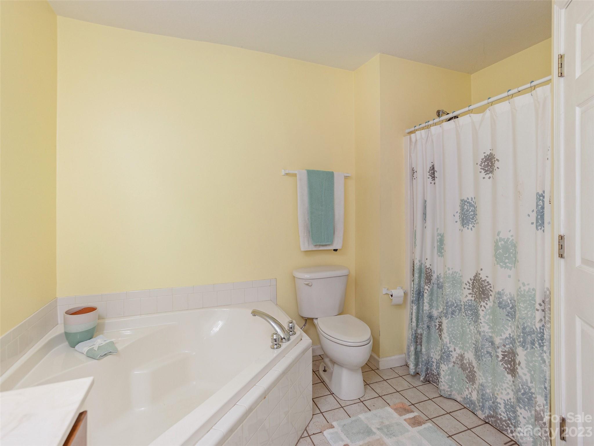 430 Wiltshire Circle