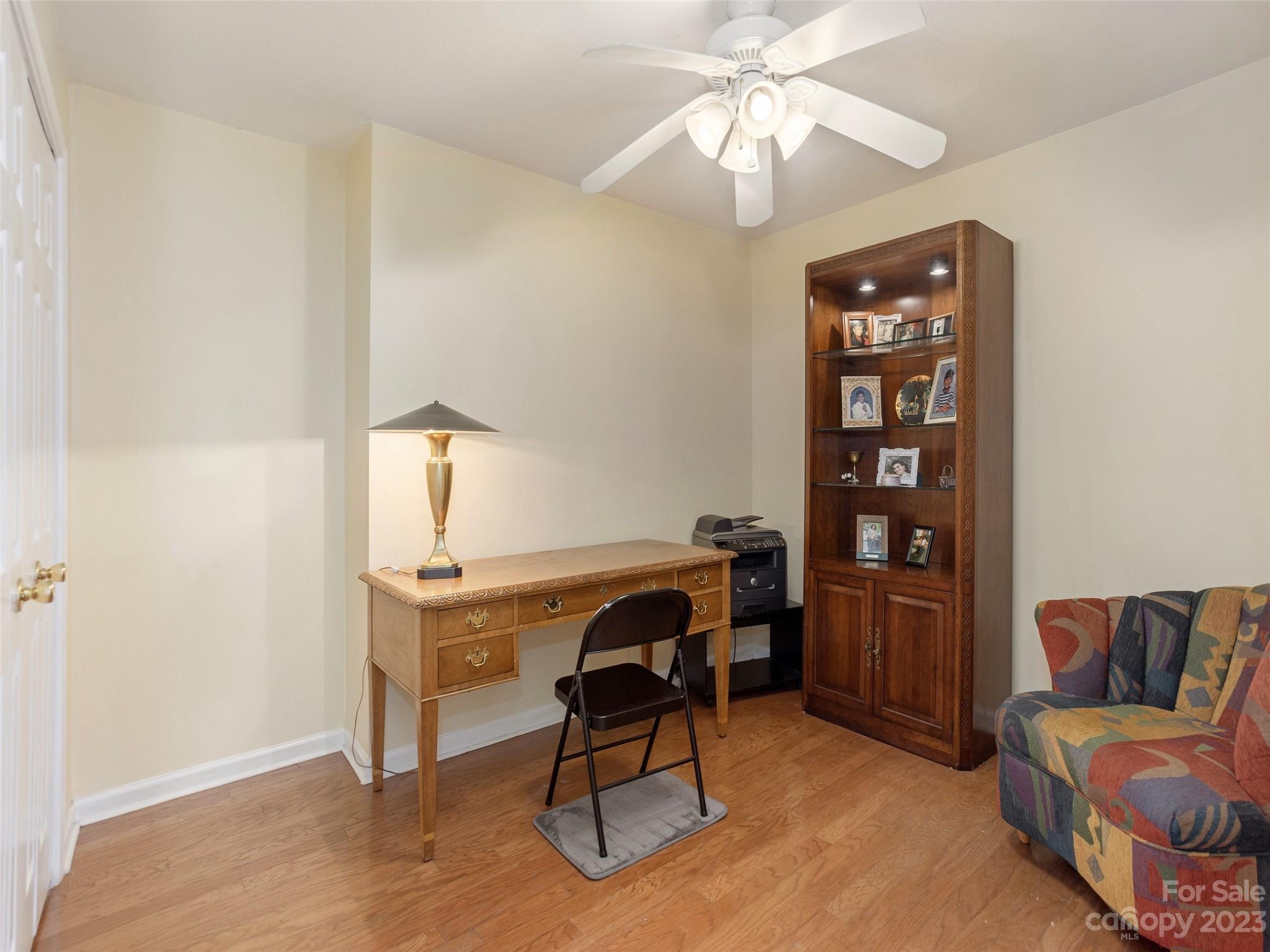 430 Wiltshire Circle