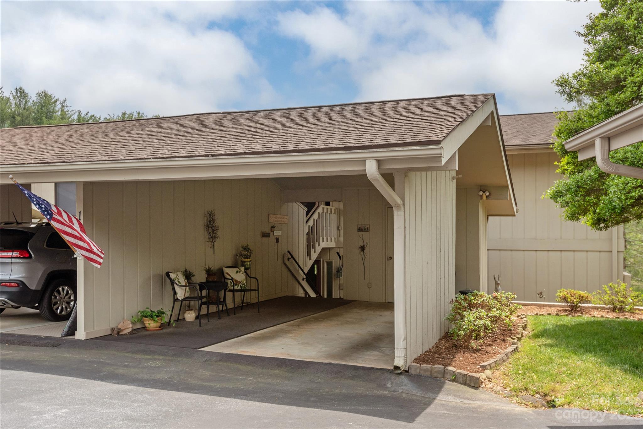 175 Glen Cannon Point Unit: 4