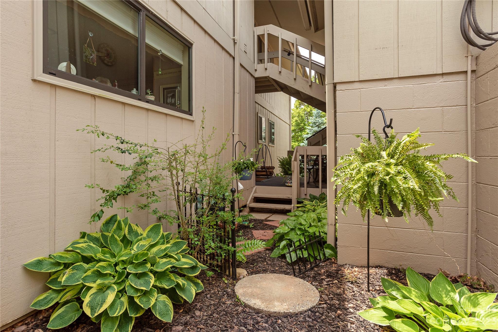 175 Glen Cannon Point Unit: 4