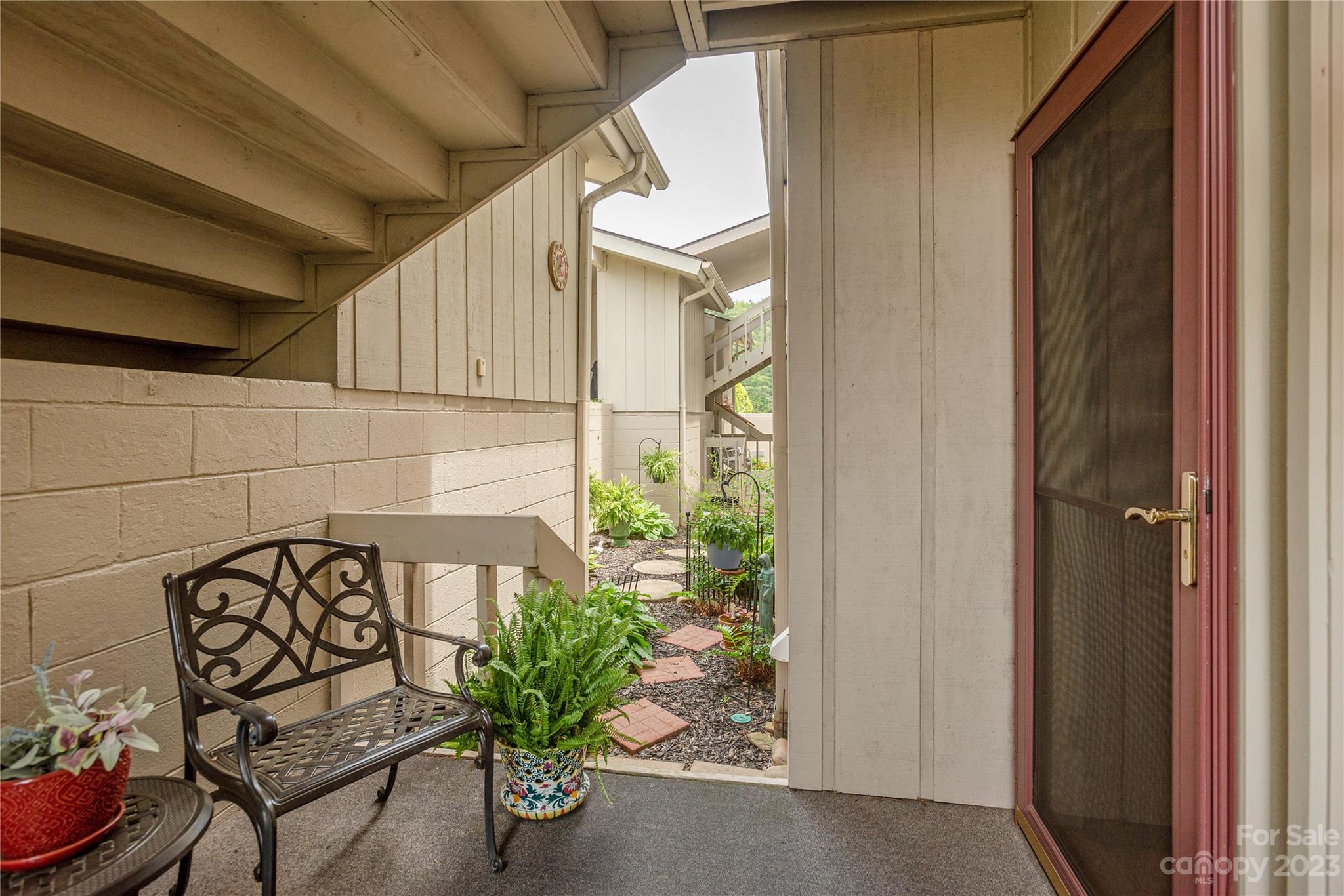 175 Glen Cannon Point Unit: 4