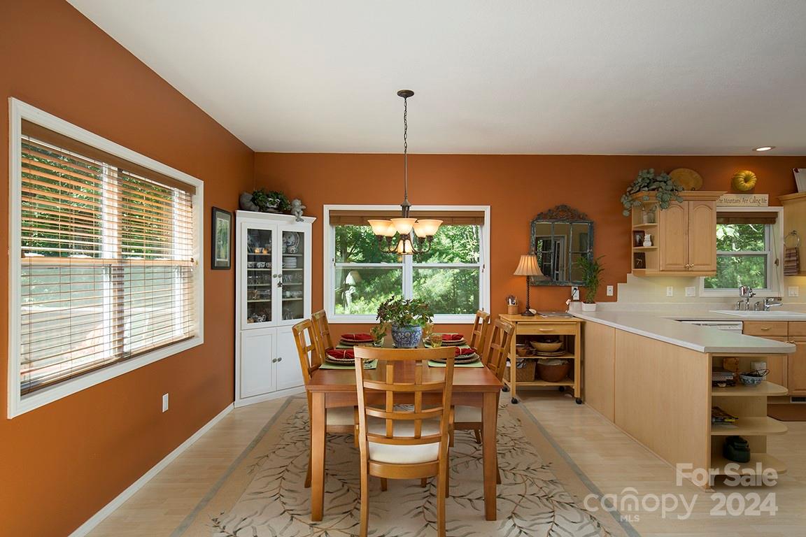 21 Beechwood Lane