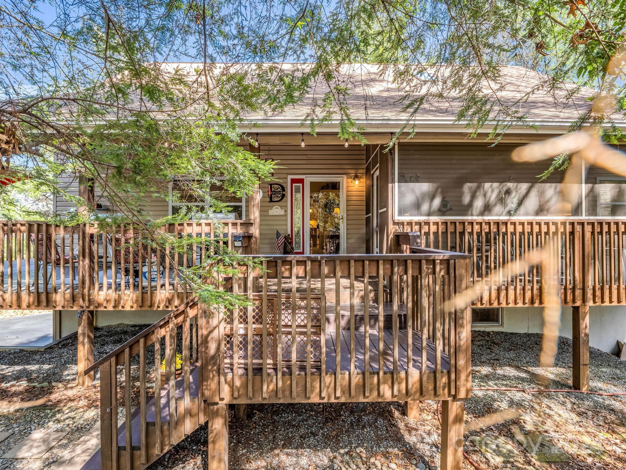 21 Beechwood Lane