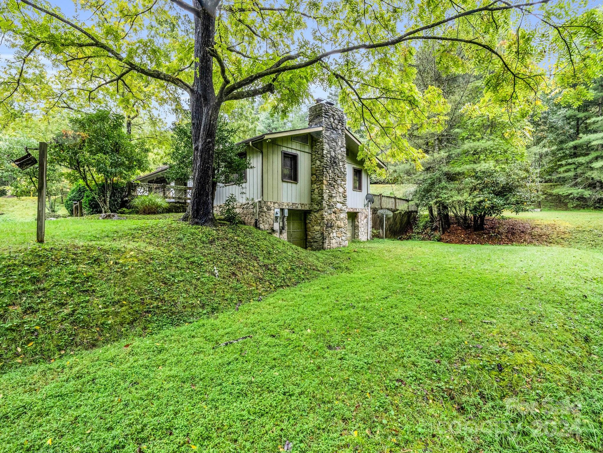 270 Mills River Way