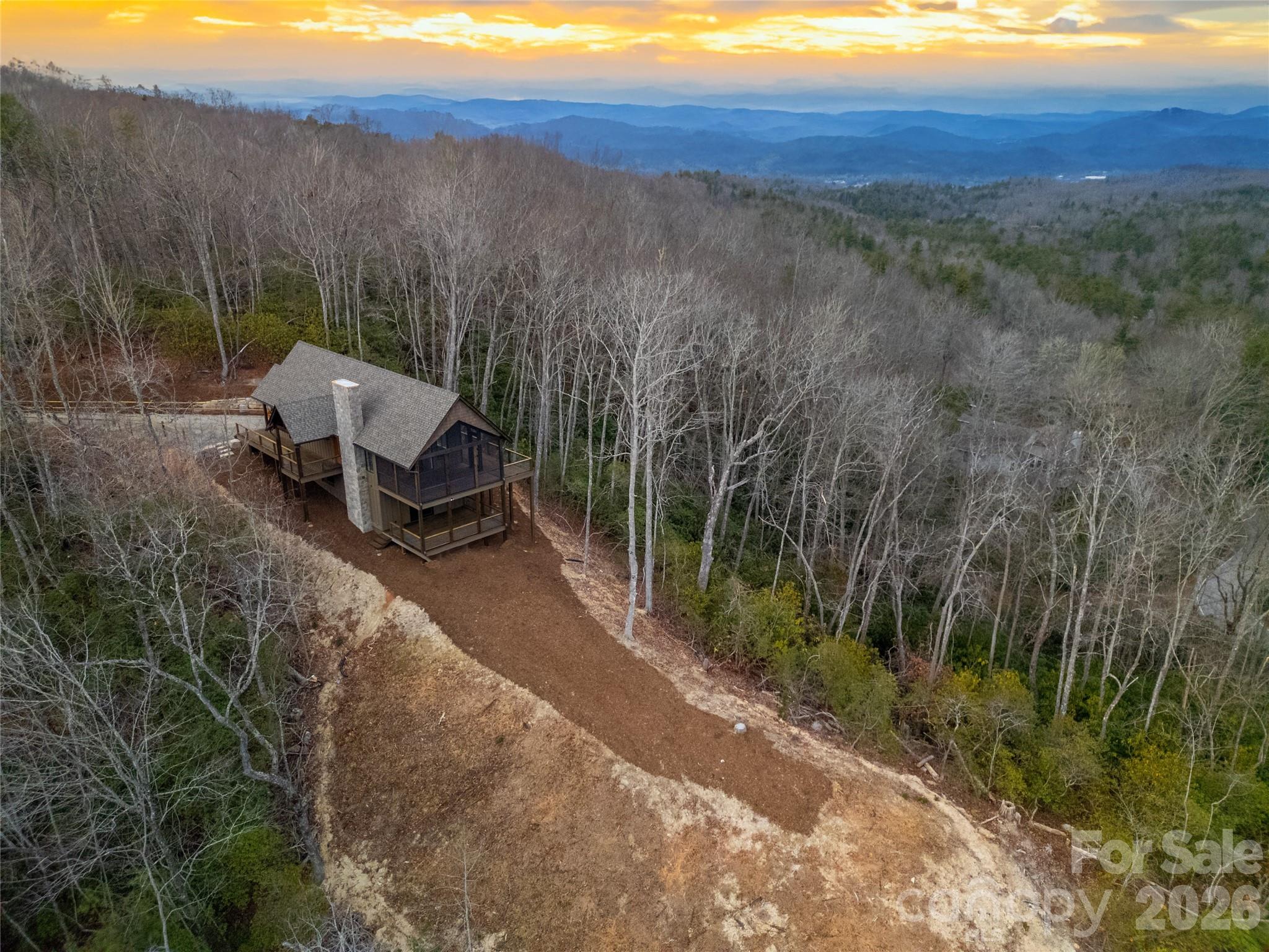 371 E Falls View Drive